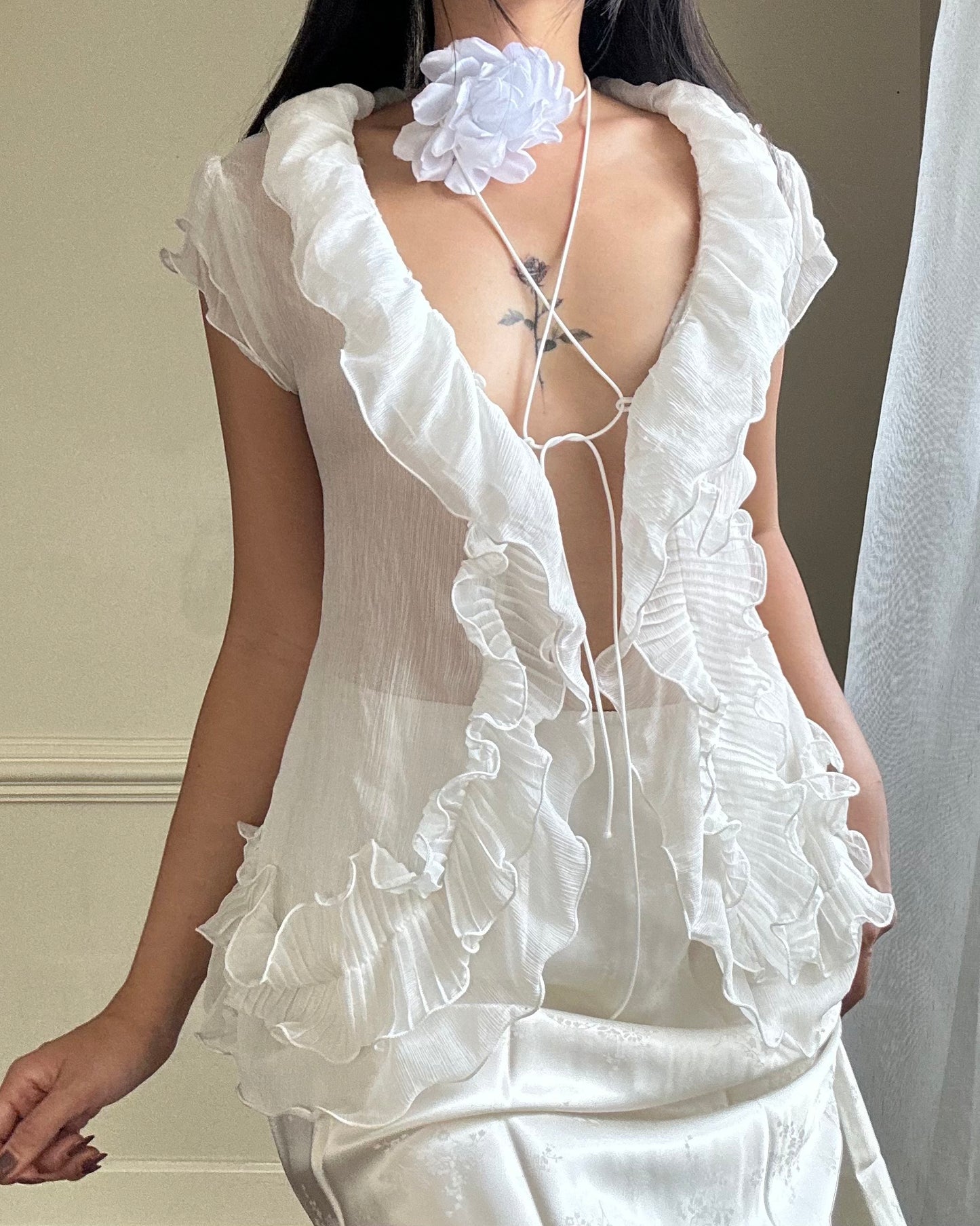 Stunning Rop featuring Layered Ruffled Details with Crinkled Material