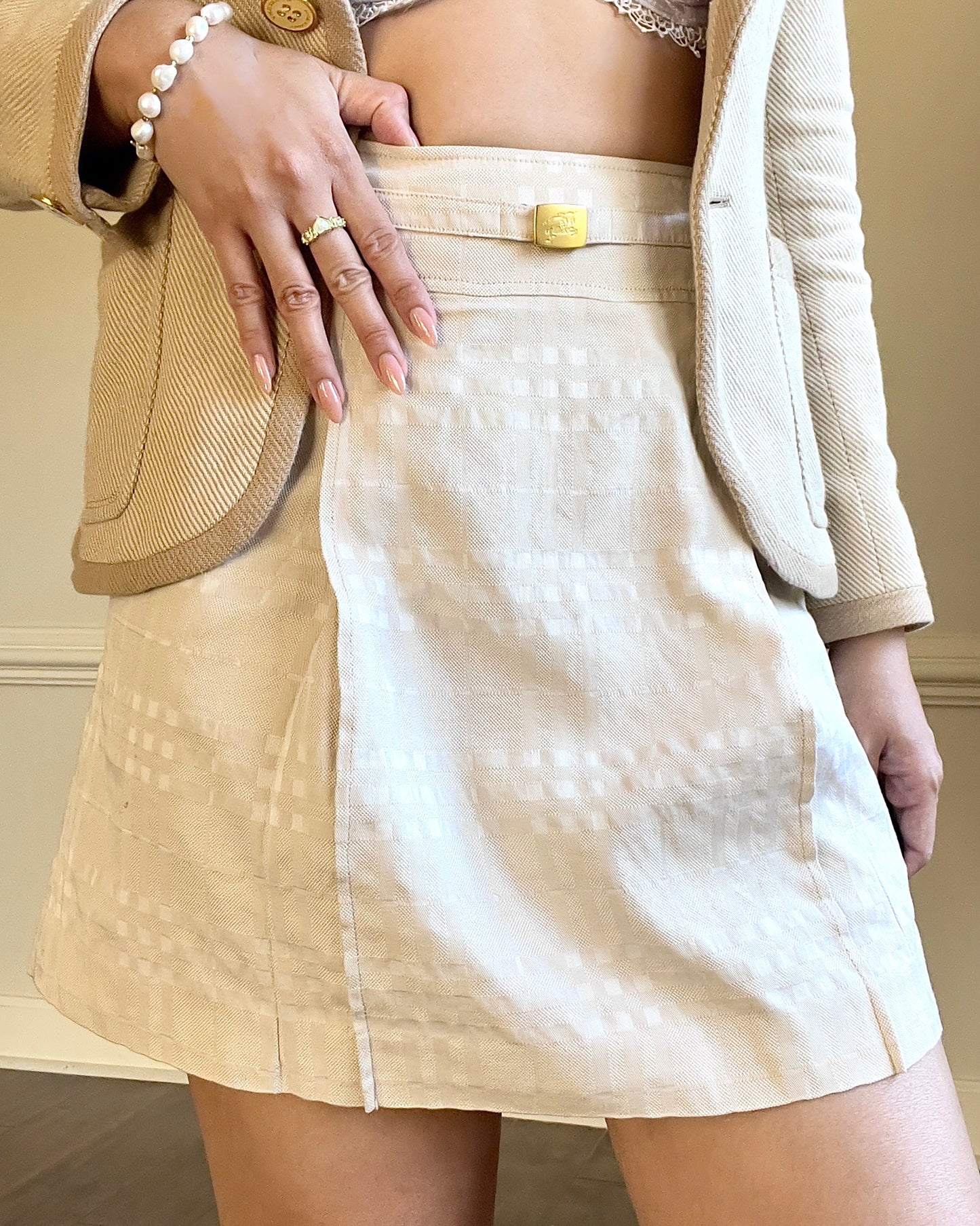 Classy Burberry Pleated Light Beige Mini Skirt