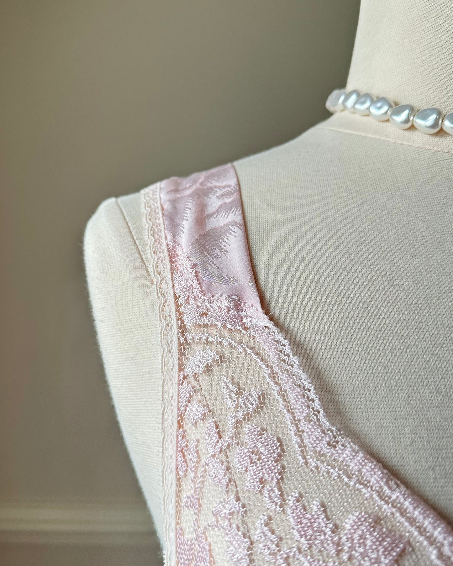 Elegant Soft Pink Maxi Dress featuring Luxurious Satin Fabric Embossed