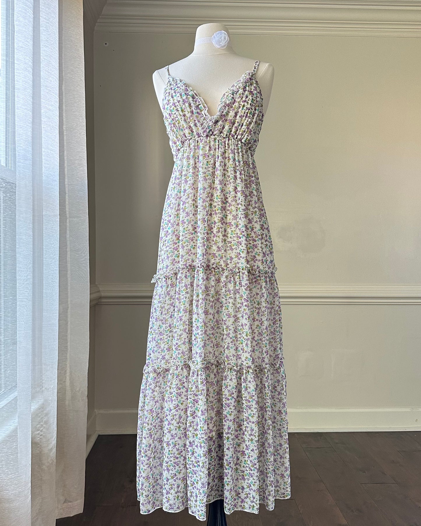 Vintage Soft White Maxi Dress featuring Ditsy Floral Prints