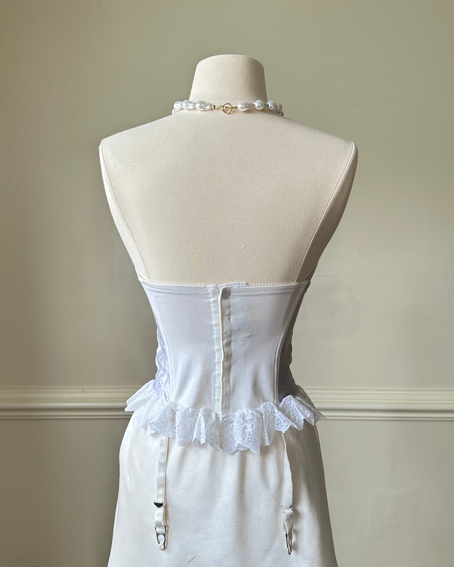 Satin Frederick's of Hollywood Strapless Corset in Light Iris Purple