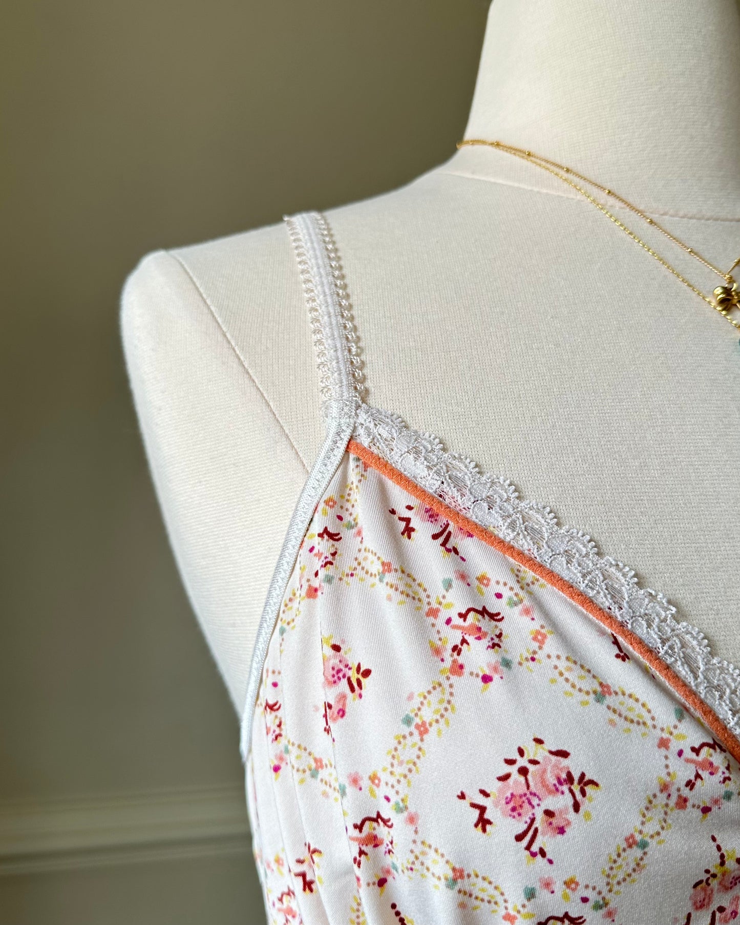 Vintage Rosette Print Camisole featuring Laced Embroidery