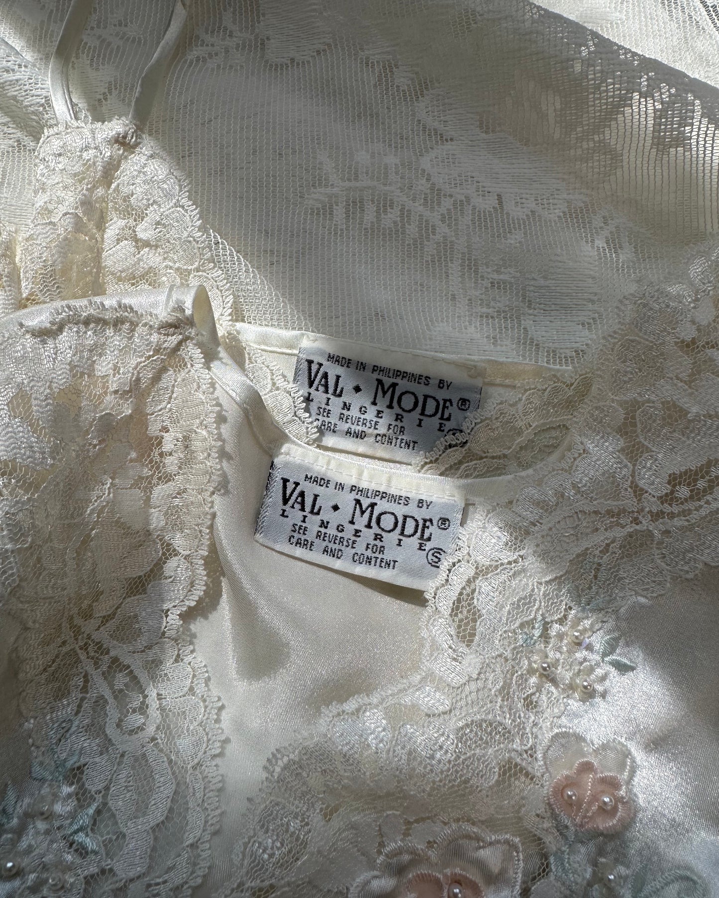 Valmode’s Vintage Set includes Maxi Dress + Matching Long Sleeve Robes