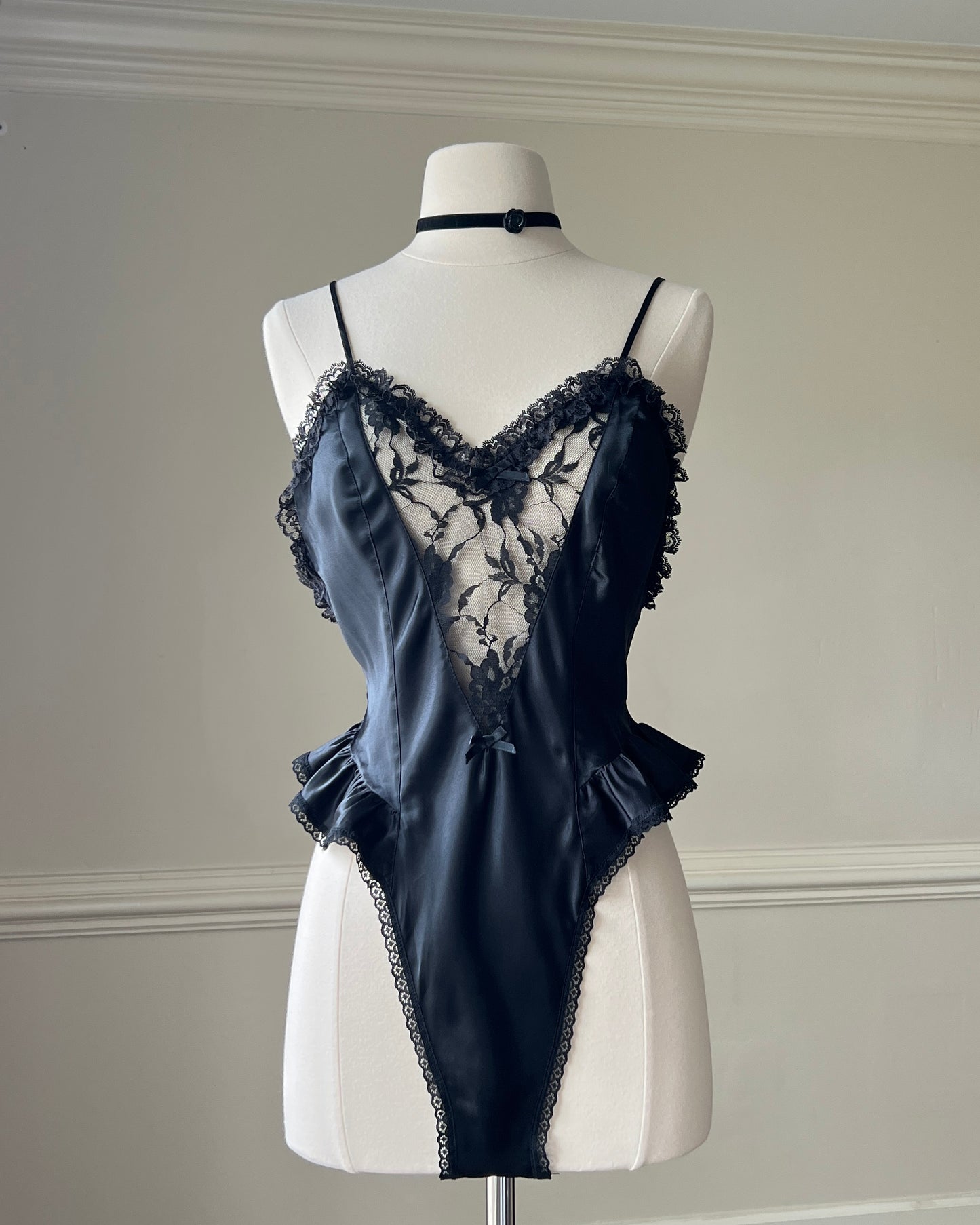 Sexy Delicate's Bodysuit featuring Laced Bodice Cutout with Floral Embroidery