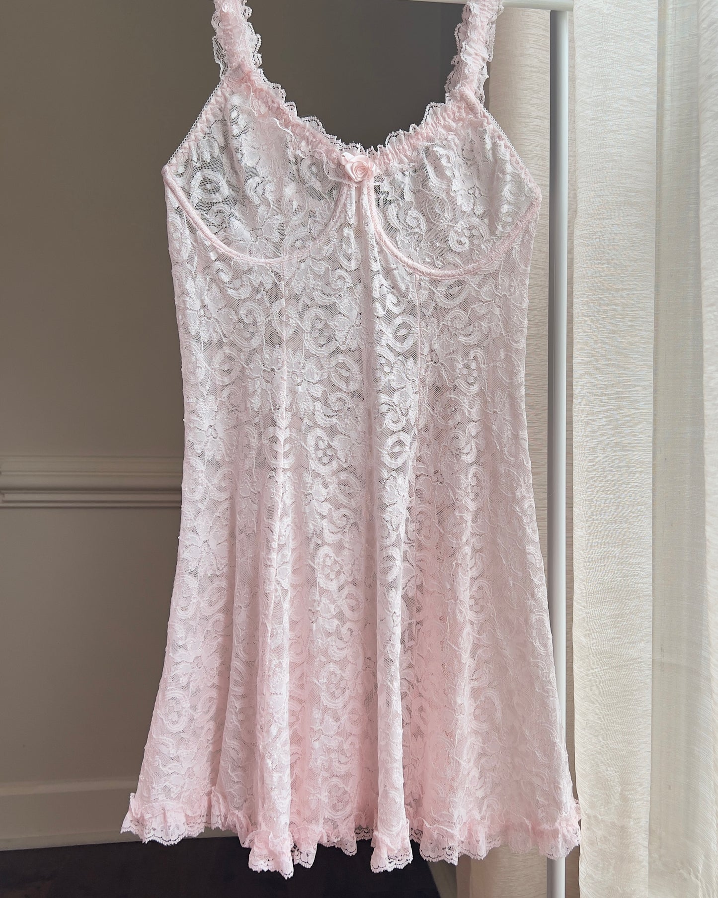 Romantic Sheer Floral Laced Slip in Soft Pink featuring Complete Floral Lace