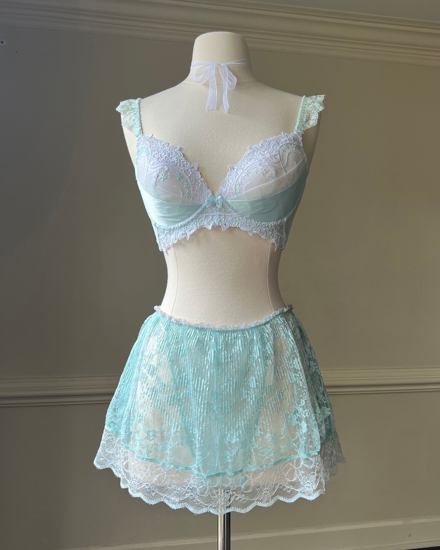 Victoria’s Secret frosty fairy split skirt featuring layered floral lace