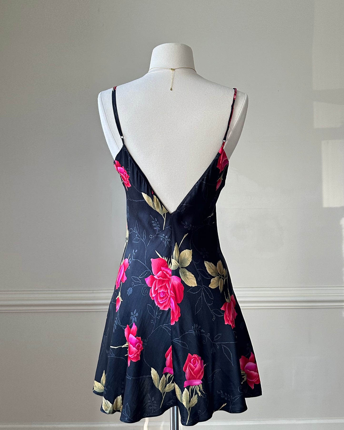 Victoria’s secret sultry vintage silk slip dress featuring vibrant rose prints