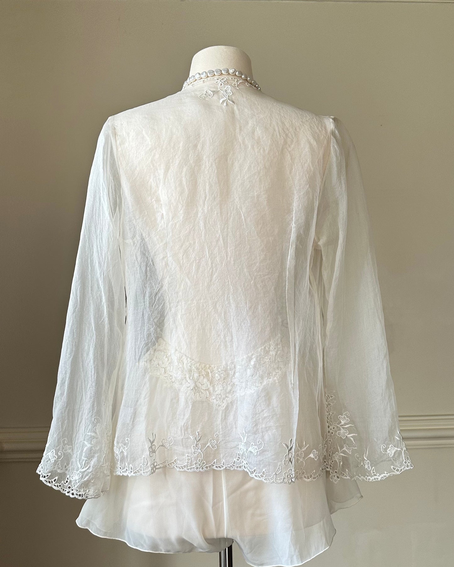 Elegant Sheer Long Sleeves Blouse featuring Floral Embroidery