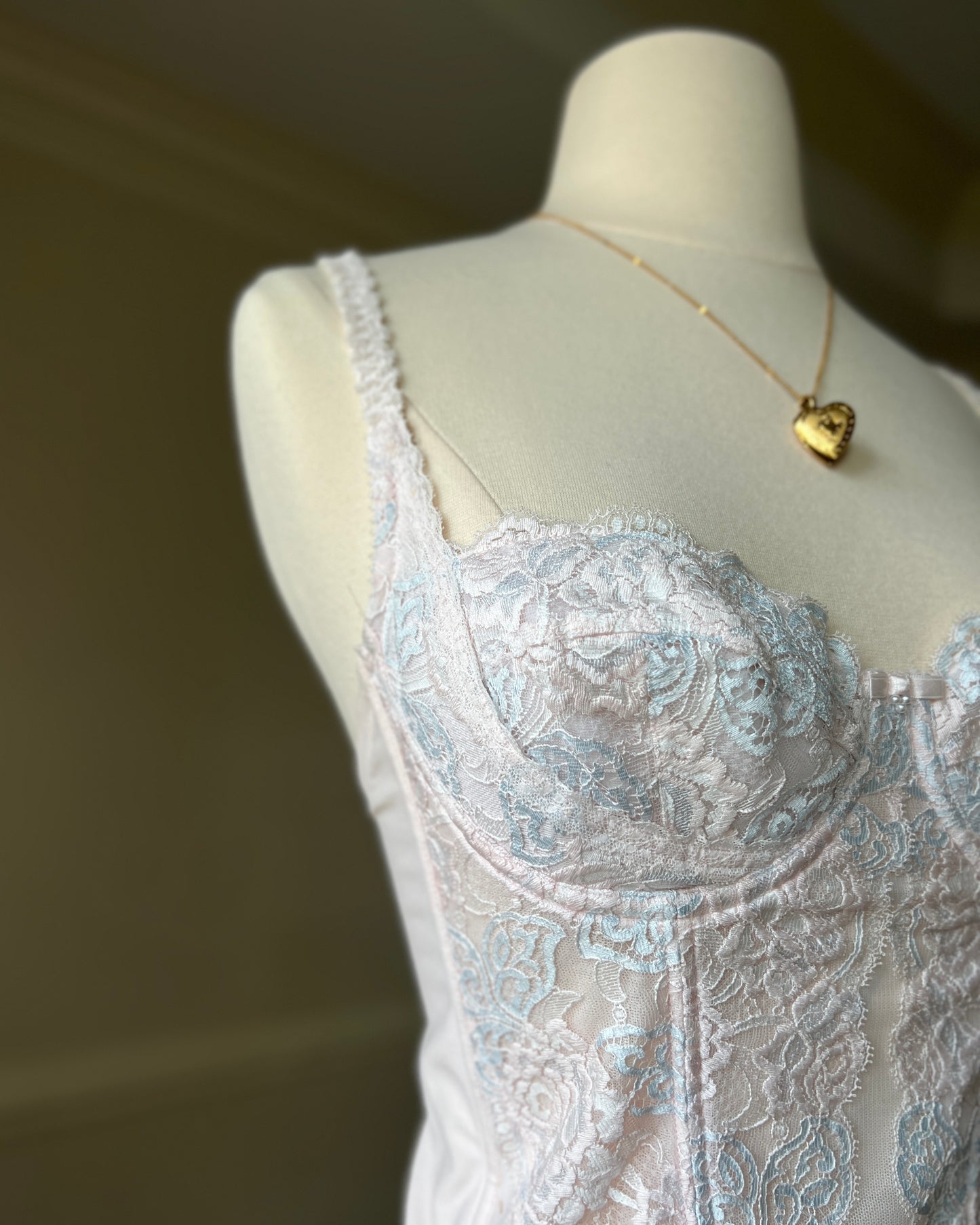 Vintage-inspired Pastel Corset featuring Rosette Embroidery Pattern